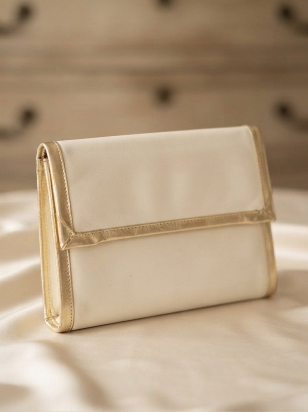 Vintage Jane Shilton of London Metallic Gold & Ivory Leather Clutch Bag